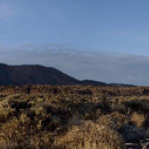Panorámica del valle con el Parador a la derecha y el Teide al otro